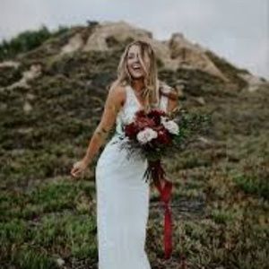 BHLDN Wedding Dress Brand New and Never Altered